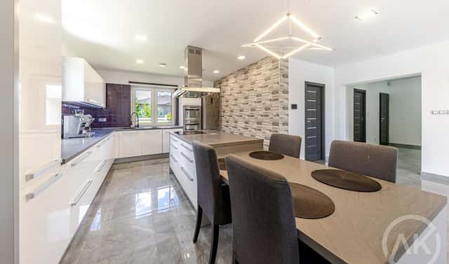 Prodej domu 163 m² s pozemkem 672 m², Lipová, Markvartovice, okres Opava