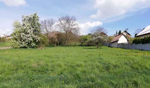 Prodej stavebního pozemku 1 044 m², Zahradní, Mšec, okres Rakovník