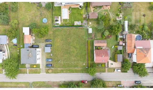 Prodej stavebního pozemku 850 m², Opatovice nad Labem, okres Pardubice