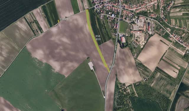 Prodej pole 7 360 m², Násedlovice, okres Hodonín