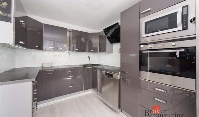 Prodej bytu 3+1 74 m², Trhanovské náměstí, Praha 10 – Hostivař