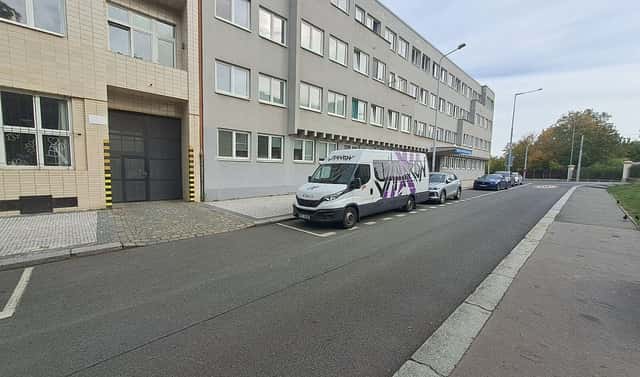 K pronájmu parkovací stání - venkovní 14m2, Parléřova, Praha 6 – Střešovice
