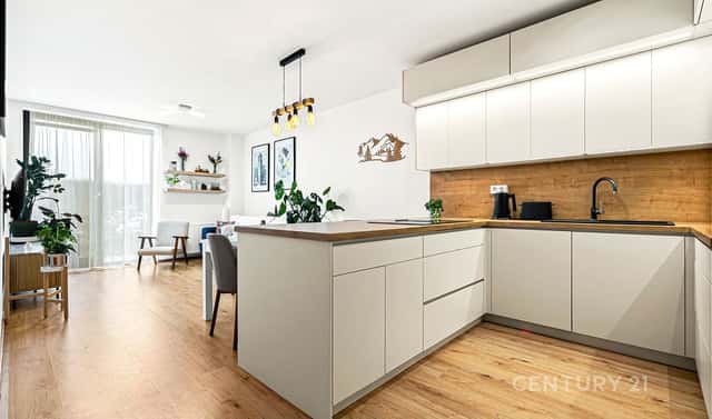 Prodej bytu 2+kk 71 m², Velvarská, Horoměřice, okres Praha-západ