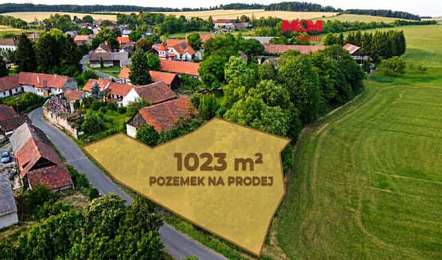 Prodej stavebního pozemku 1 023 m², Měčín – Radkovice, okres Klatovy