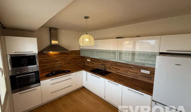 Prodej bytu 3+1 78 m², Holasická, Opava – Kateřinky