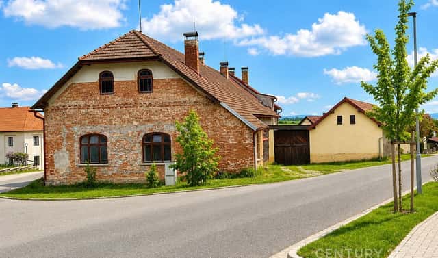 Prodej domu 500 m² s pozemkem 1 684 m², Košetice, okres Pelhřimov