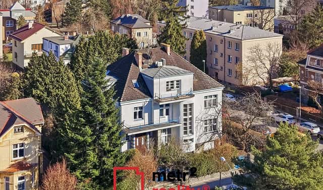 Prodej domu 678 m² s pozemkem 984 m², Dvořákova, Olomouc – Nová Ulice