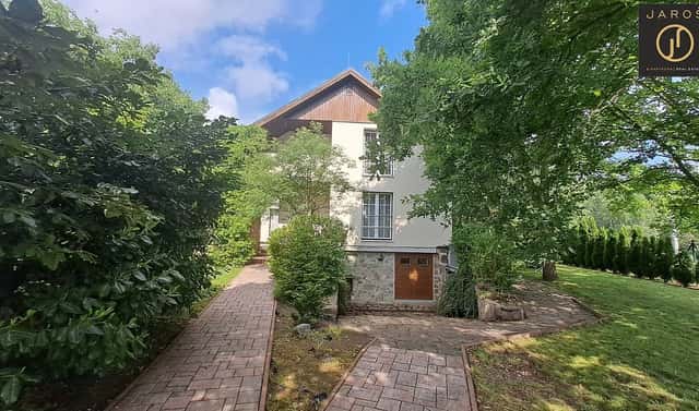 Prodej domu 350 m² s pozemkem 1 037 m², Sopečná, Karlovy Vary – Tašovice