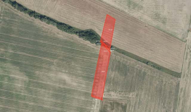 Prodej pole 12 333 m², Písková Lhota, okres Nymburk
