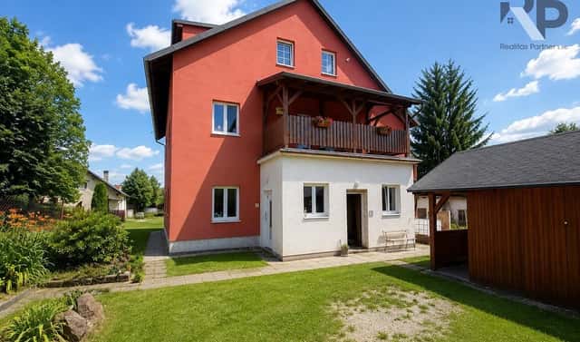 Prodej domu 319 m² s pozemkem 1 006 m², Lipová, Dobronín, okres Jihlava