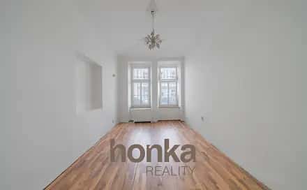 Prodej kanceláře 37 m², Spytihněvova, Praha 2 – Nusle