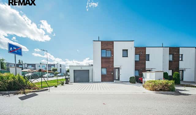 Prodej domu 90 m² s pozemkem 388 m², Dvořákova, Zbůch, okres Plzeň-sever