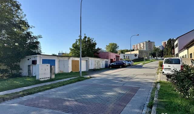 Prodej garáže, 17 m2 - Brno-Bystrc, Nad dědinou, Brno – Bystrc, okres Brno-město