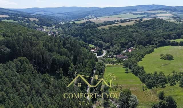 Prodej pozemku 1 649 m², Suchov, okres Hodonín