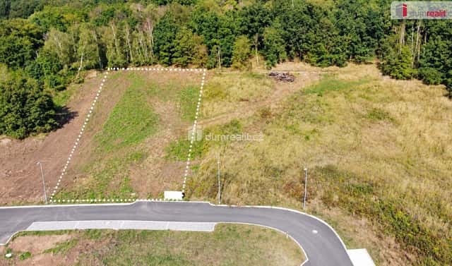 Prodej stavebního pozemku 1 128 m², Chomutov