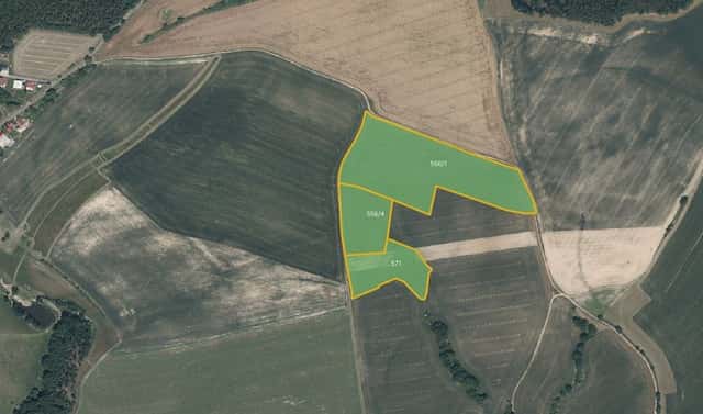 Prodej pole 46 823 m², Bratřínov, okres Praha-západ