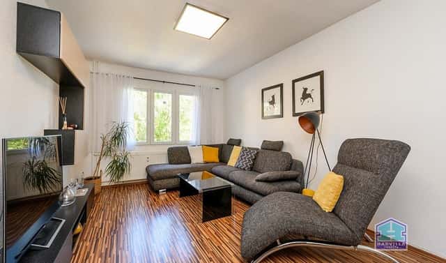 Prodej bytu 3+1 70 m², Ke Špitálskému lesu, Plzeň – Doubravka, okres Plzeň-město