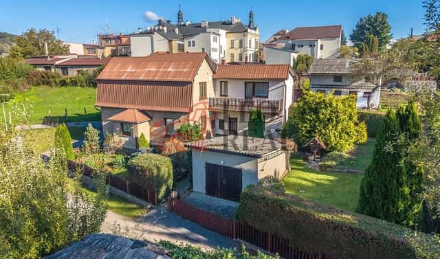 Prodej domu 250 m² s pozemkem 496 m², Růžová, Rovensko pod Troskami, okres Semily