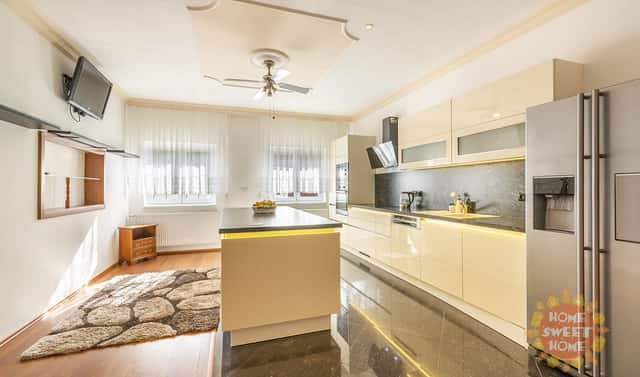 Prodej domu 320 m² s pozemkem 400 m², Gallašova, Praha 6 – Řepy