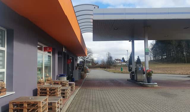 Prodej obchodních prostor 250 m², Nová Role – Mezirolí, okres Karlovy Vary