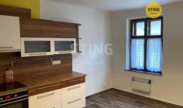 Pronájem bytu 1+kk 26 m², Stará, Lipník nad Bečvou – Lipník nad Bečvou I-Město, okres Přerov