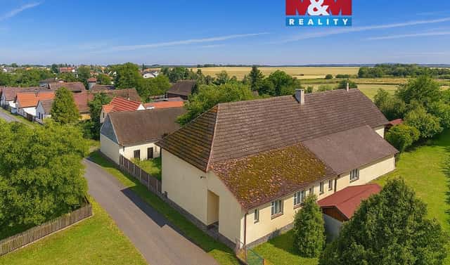 Prodej domu 240 m² s pozemkem 2 400 m², Dražice, okres Tábor
