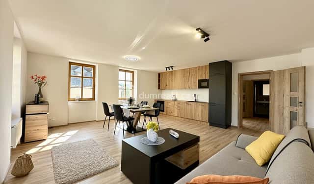 Prodej bytu 2+kk 60 m², náměstí Sv. Vavřince, Horní Blatná, okres Karlovy Vary