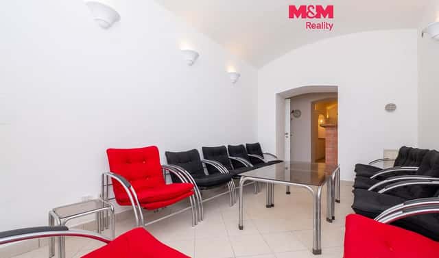Pronájem kanceláře 61 m², Kolovratská, Praha 10 – Strašnice