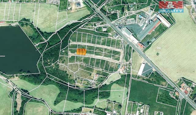 Prodej stavebního pozemku 702 m², Lubenec, okres Louny