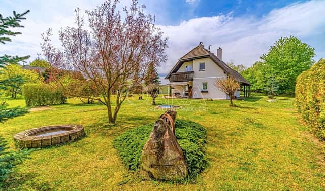 Prodej domu 113 m² s pozemkem 2 329 m², Nová Ves – Staré Ouholice, okres Mělník