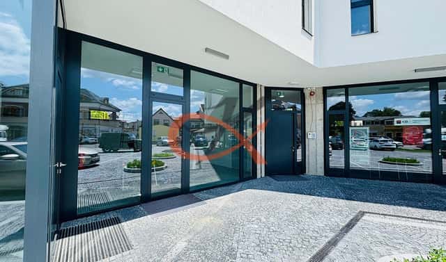Pronájem obchodních prostor 52 m², Nerudova, Rožnov pod Radhoštěm, okres Vsetín