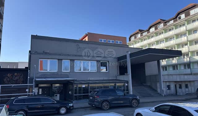 Pronájem obchodních prostor 866 m², Meziříčská, Rožnov pod Radhoštěm, okres Vsetín