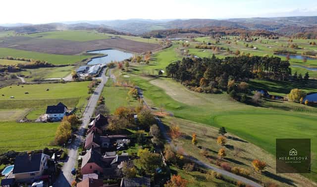 Prodej stavebního pozemku 854 m², Na Nouzově, Vysoký Újezd, okres Beroun