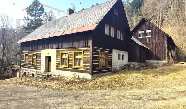 Prodej domu 345 m² s pozemkem 6 832 m², Janov nad Nisou, okres Jablonec nad Nisou