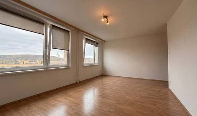 Pronájem bytu 1+kk 33 m², Česká, Most