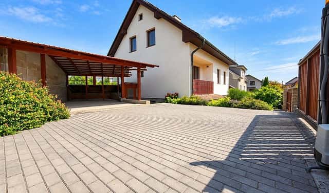 Prodej domu 184 m² s pozemkem 1 865 m², Tršice, okres Olomouc