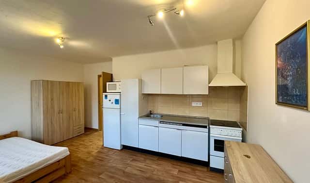 Pronájem bytu 1+kk 25 m², Jakubská, Cheb