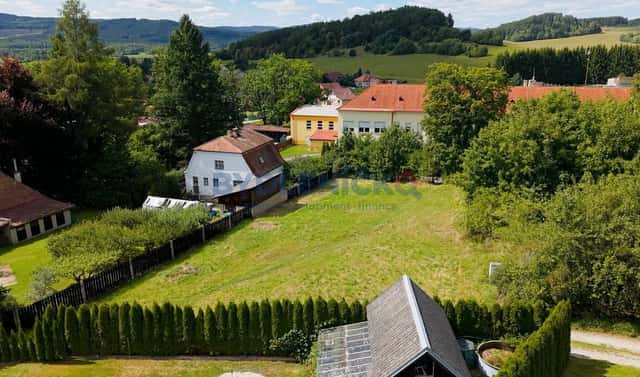 Prodej stavebního pozemku 1 036 m², Chvalšiny, okres Český Krumlov