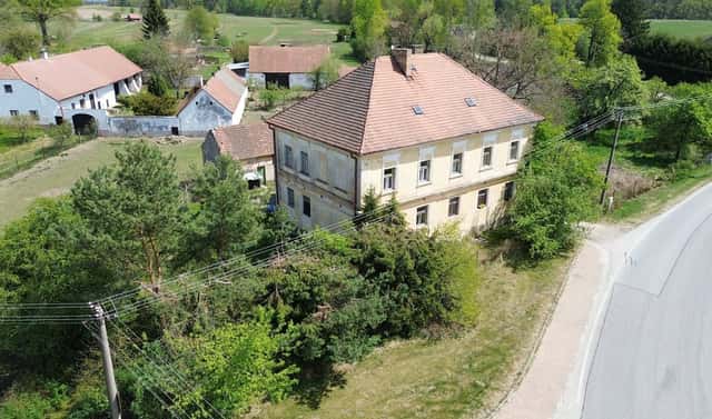 Prodej nájemního domu, činžáku 240 m², Novosedly nad Nežárkou – Kolence, okres Jindřichův Hradec