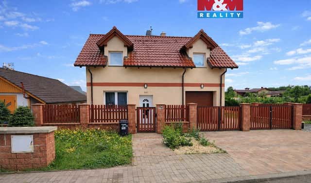 Prodej domu 198 m² s pozemkem 742 m², Sadov, okres Karlovy Vary