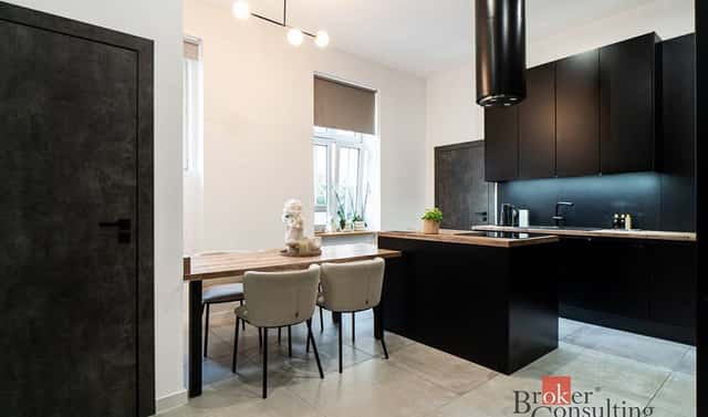 Pronájem bytu 3+1 124 m², Partyzánské náměstí, Ostrava – Moravská Ostrava, okres Ostrava-město