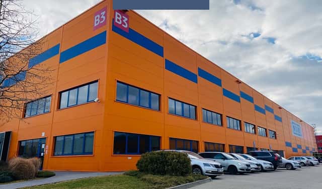 Pronájem obchodních prostor 350 m², Do Čertous, Praha 9 – Horní Počernice