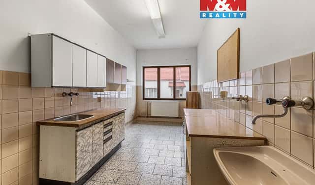 Prodej obchodních prostor 345 m², Kryry – Stebno, okres Louny