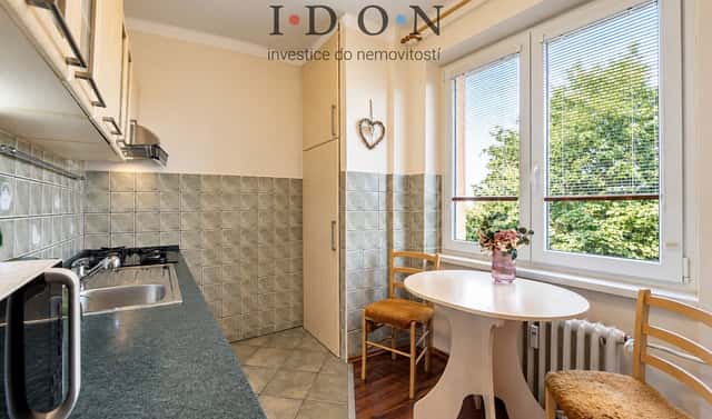 Prodej bytu 2+1 52 m², Francouzská, Ostrava – Poruba, okres Ostrava-město