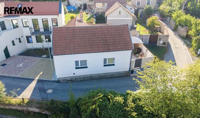 Prodej domu 55 m² s pozemkem 134 m², U Kapličky, Nelahozeves – Lešany, okres Mělník