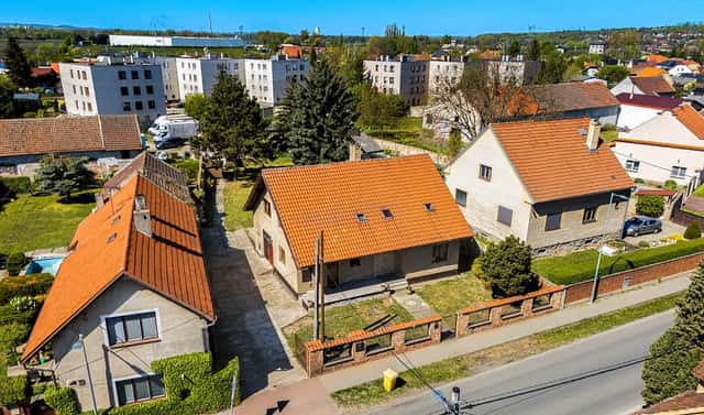 Prodej domu 182 m² s pozemkem 1 355 m², Kostelecká, Všetaty, okres Mělník