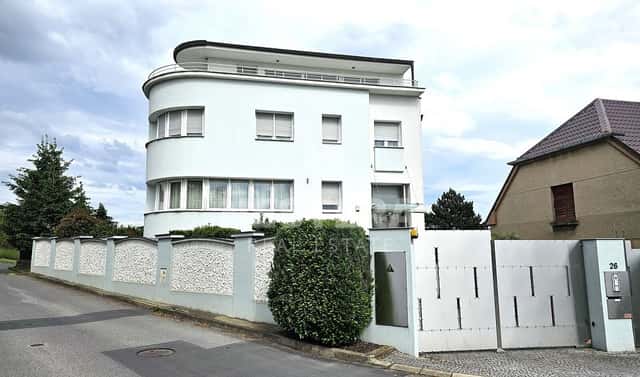Pronájem domu 500 m² s pozemkem 397 m², Za Lužinami, Praha 5 – Stodůlky