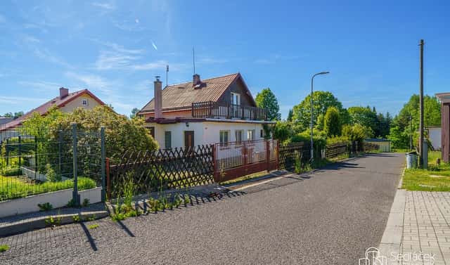 Prodej domu 300 m² s pozemkem 1 019 m², Třešňová, Habartov – Kluč, okres Sokolov