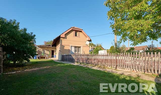 Prodej domu 104 m² s pozemkem 693 m², Pravy, okres Pardubice