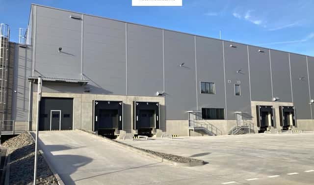 Pronájem výrobních prostor 660 m², Jičín – Valdické Předměstí